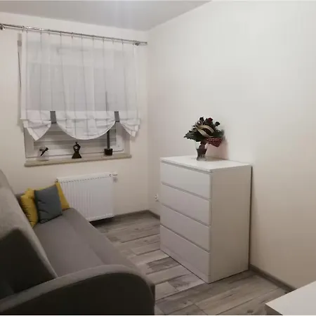 Apartmán Rodzinny, 3 Pokoje, 65m2, Darmowy Parking, Place Zabaw, Silownia Vratislav